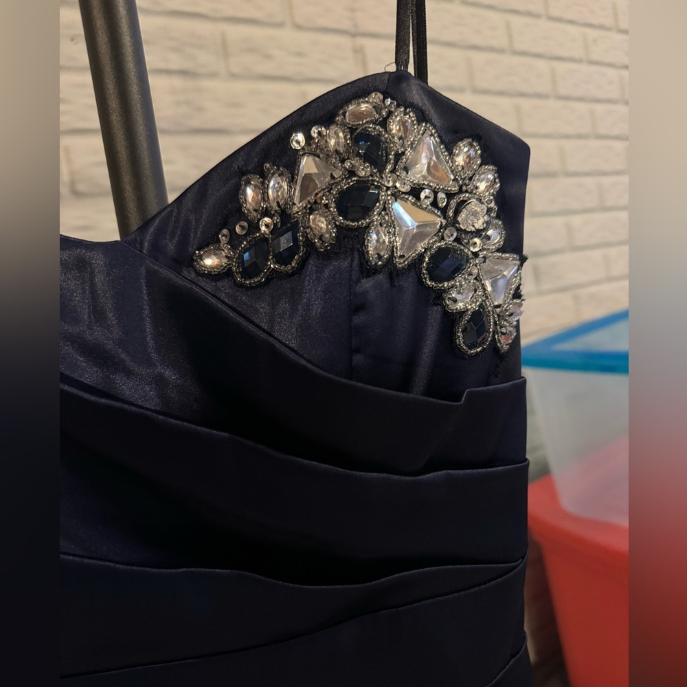 B. Smart Navy Beaded Strapless Dress with Pockets Size 11/12 - Picture 2 of 11